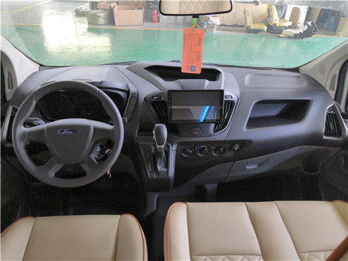 福特新全顺B型房车02.jpg